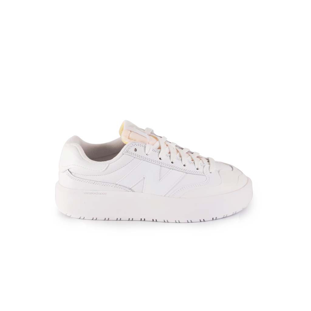 New Balance 302 Total White